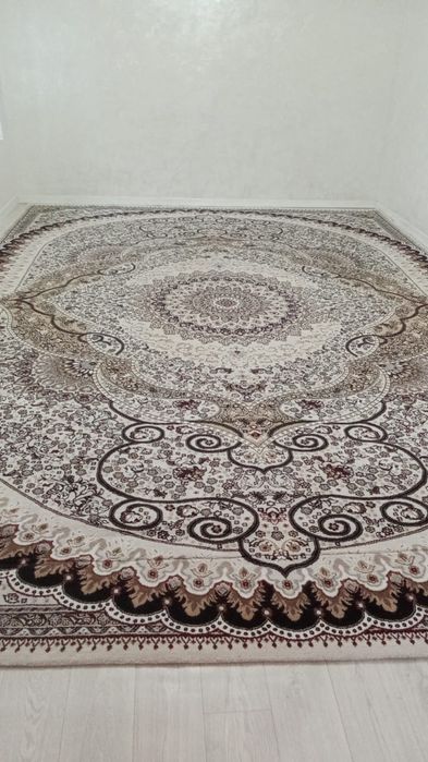 Продам ковер.  Новое