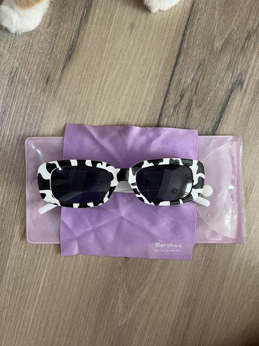 Очки солнцезащитные Bershka