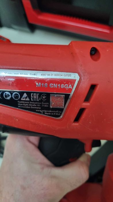 Pistol cuie Milwaukee M18 CN16GA