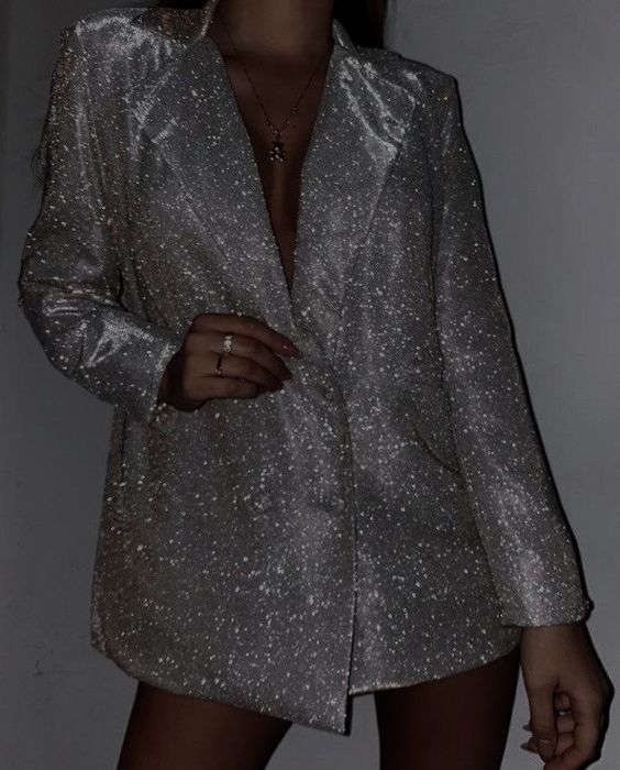 Блестящий пиждак