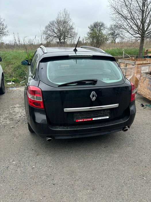 Рено лагуна 3 2.0 на части