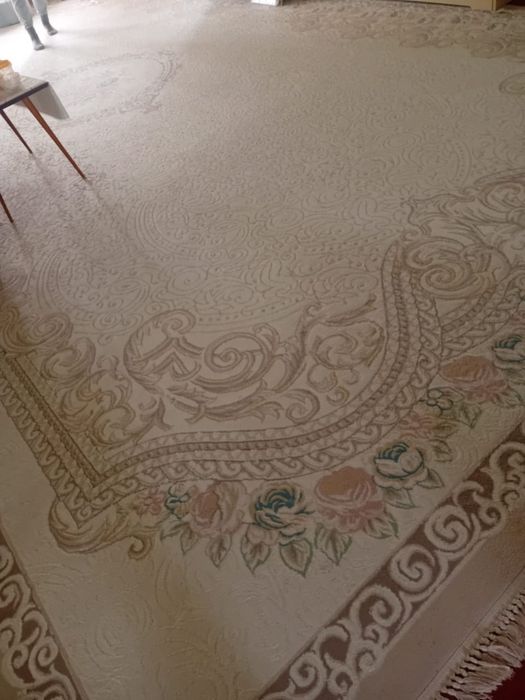 Продаются ковры срочно