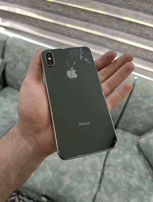 Iphone xs mx 64г