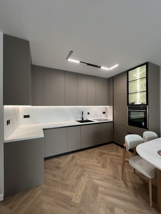 Мебели и кухни по поръчка | Дърводелски услуги | Варна | Carpenter