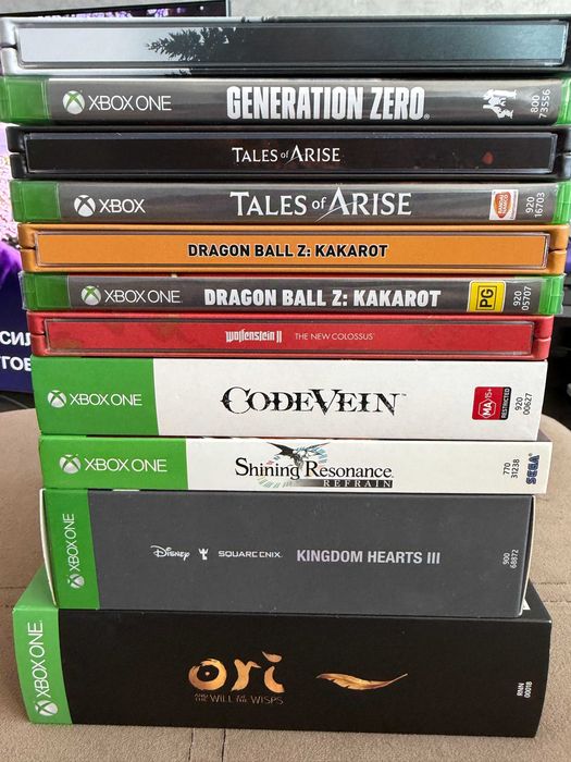 8 игри с метални кутии, нови Xbox One комплект