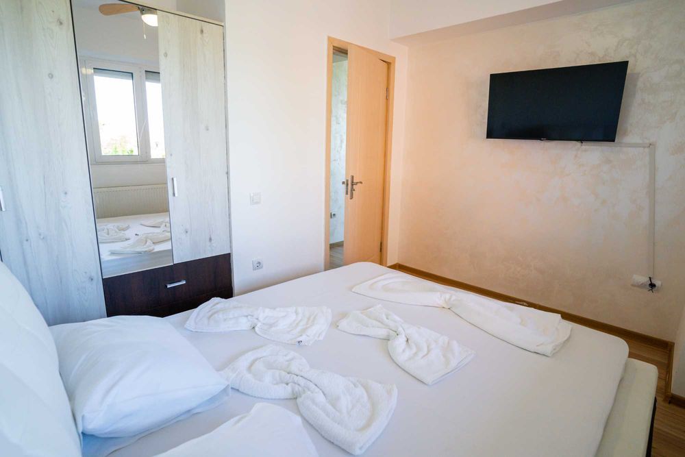 Apartament 2 camere la mare Mamaia cu loc de parcare inclus