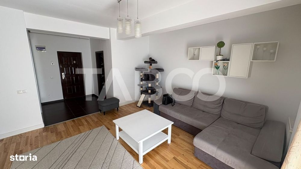 Apartament spatios 78 mp cu 3 camere si balcon 9 mp in zona Turnisor