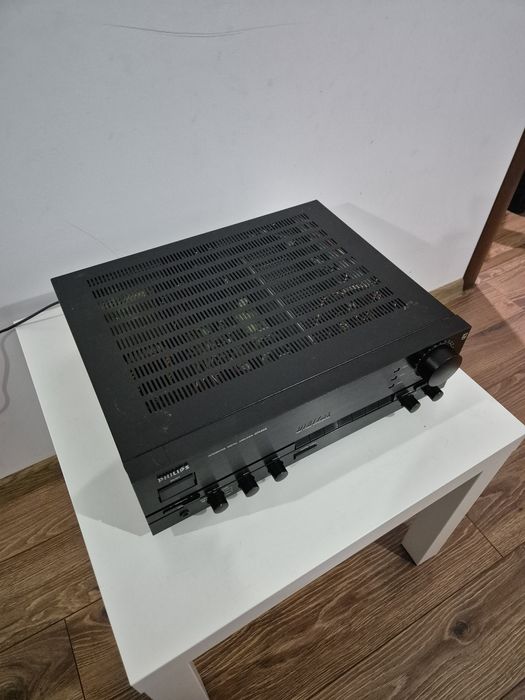 Philips DFA888 Amplificator Top