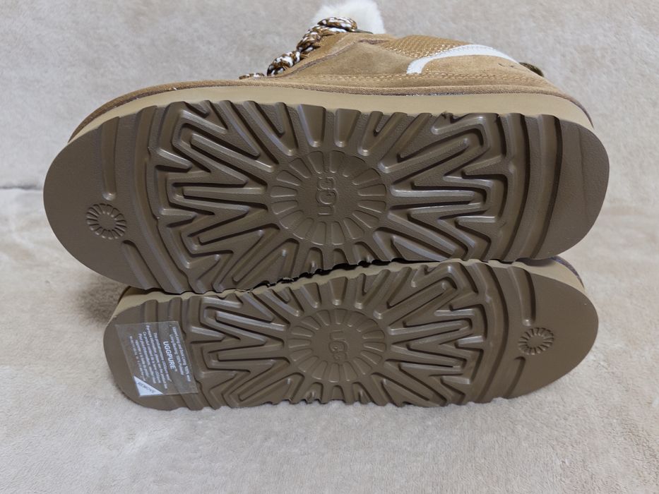 UGG Lowmel  40
