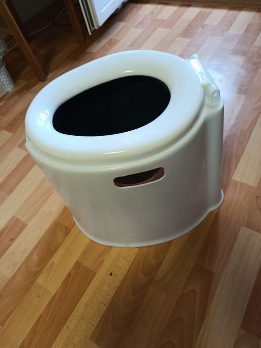 Отдам в дар биотуалет переносной