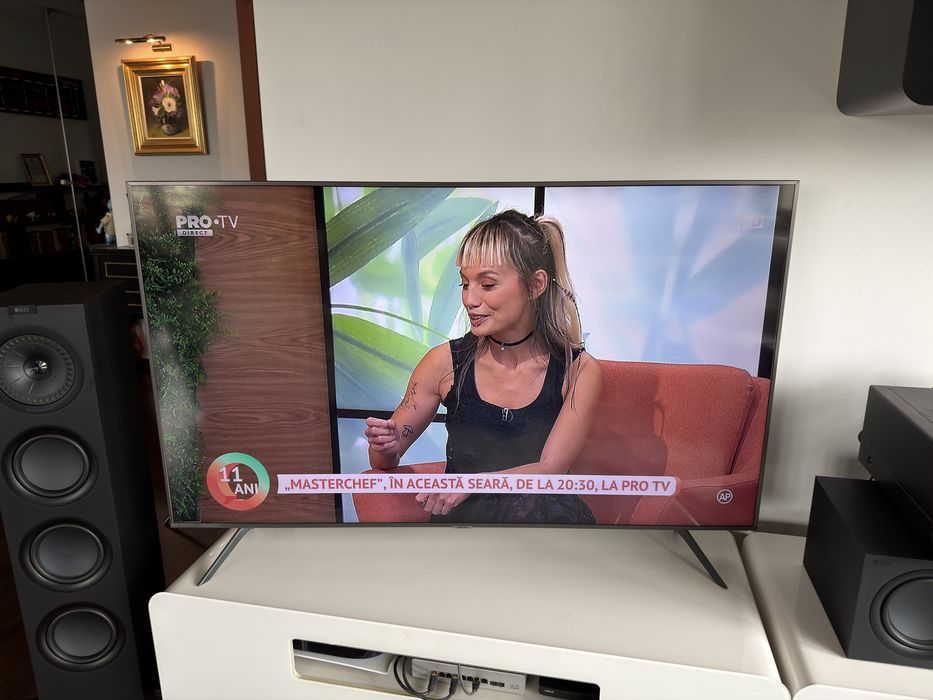 Televizor Samsung 146cm TU7172