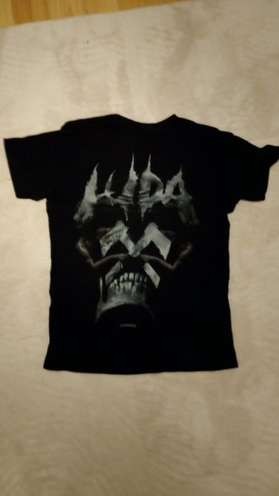 Запазени Luda тениски