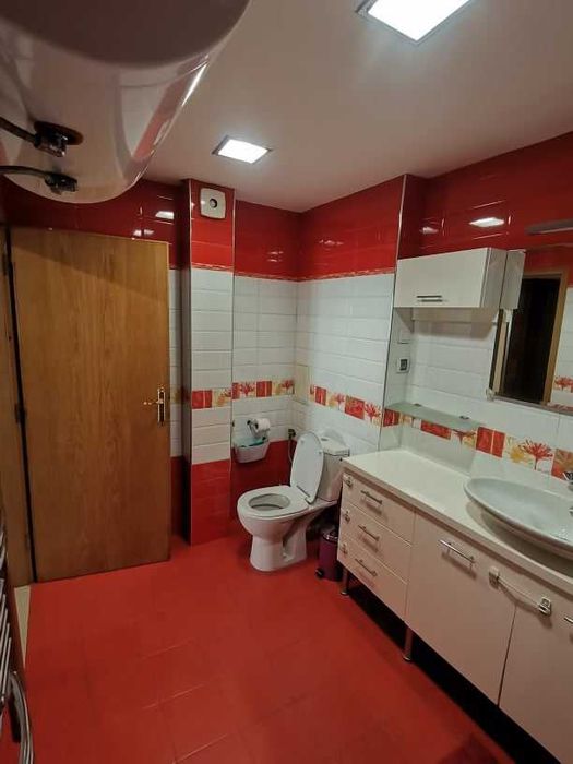 Дава се под наем Двустаен апартамент в София, Хладилника - 53 кв.м за 373.83 € - Снимка #2