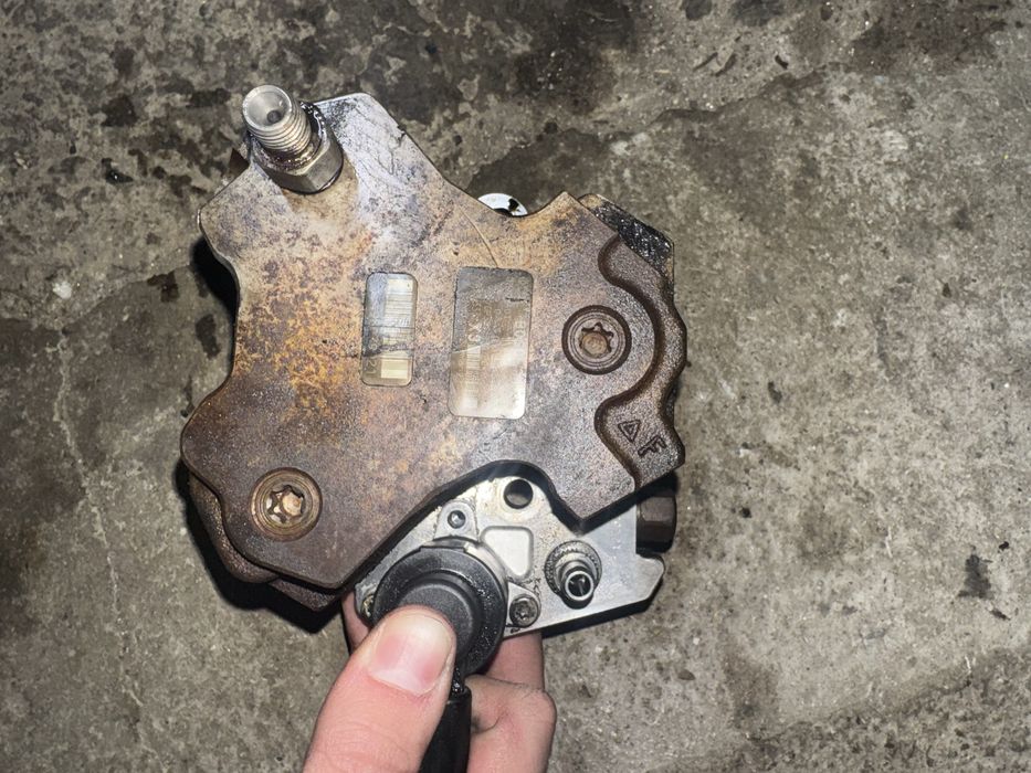 EGR M57 // R70 Помпа