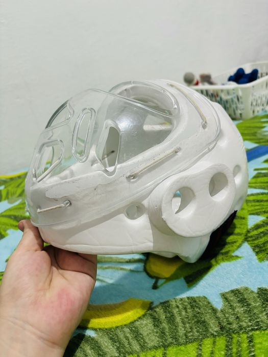 Шлем спортивный