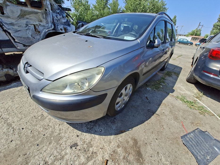Dezmembrez Peugeot 307 Break 1.6 Benzina 2004 NFU