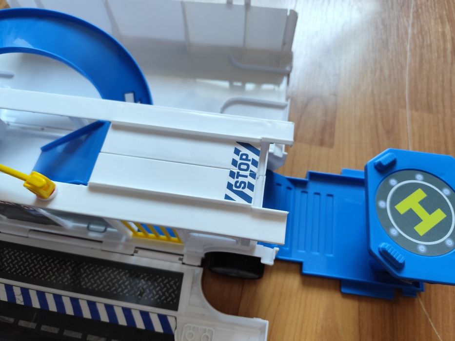 Mașină poliție copii