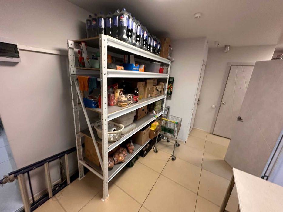 В продаже Магазин Смак Крылова 112