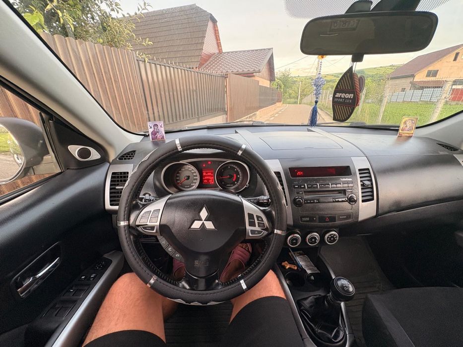 Vand Mitsubishi Outlander