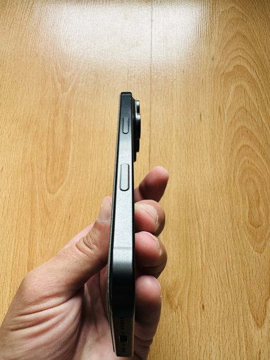iPhone 16 Pro Перфектен