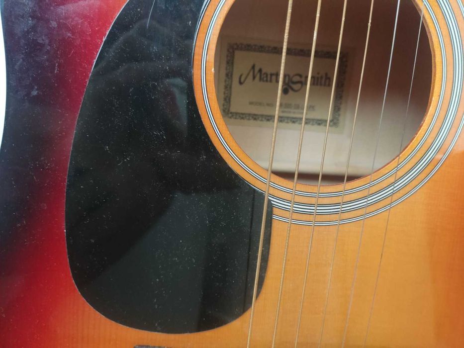Продавам китара Мартин Смит