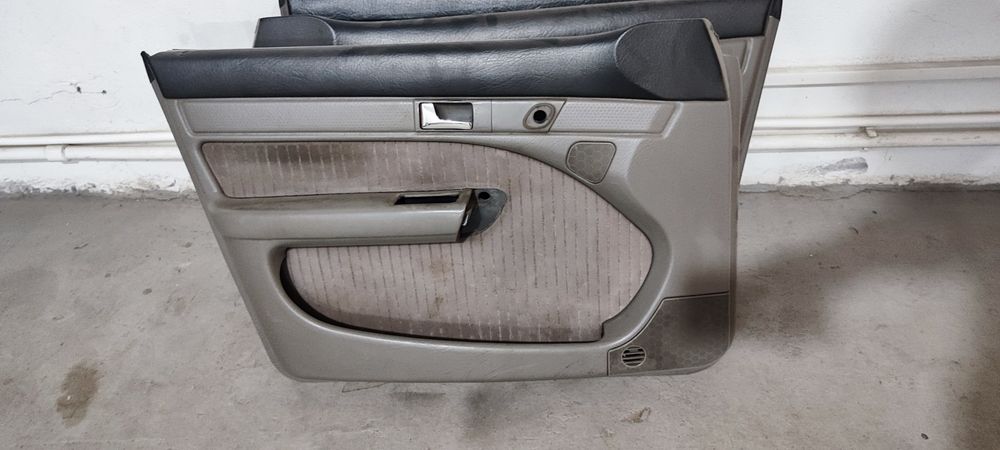 Комплект обшивок Ауди 100,А6 с4