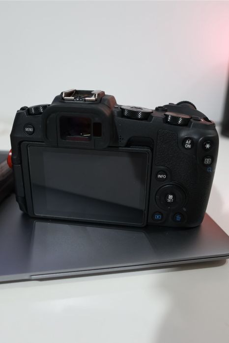 Canon RP Full Frame