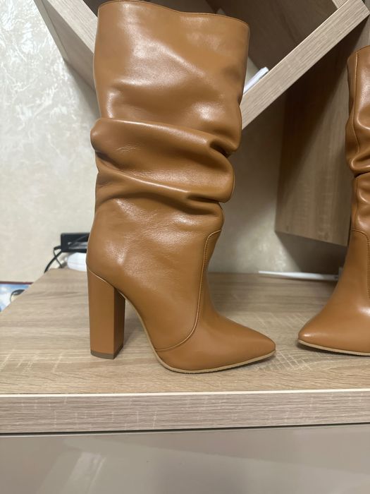 Cizme noi din piele naturala, marime 36