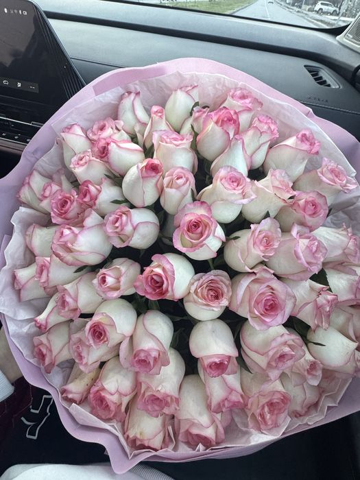 цветы , гул свежиий жана гана келды