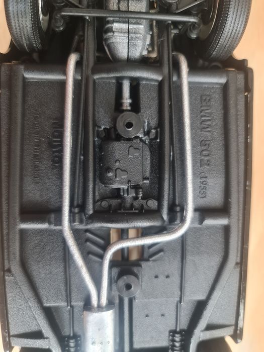 Vand macheta scara 1/18 BMW 502 producator Maisto