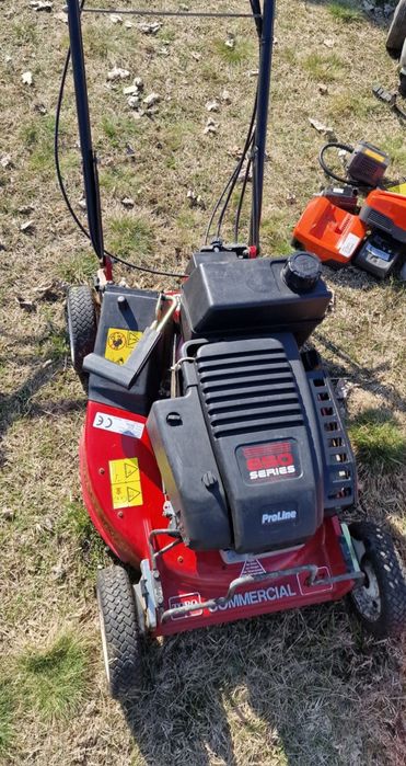 Vand masini de tuns/taiat iarba gazon Stihl honda toro husqvarna solo