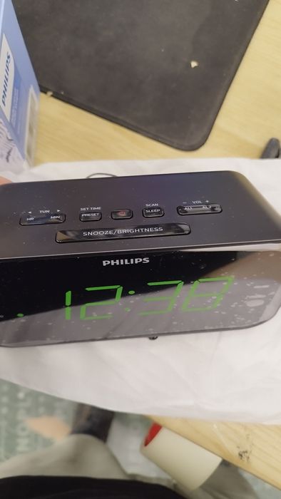 Радио будилник на Philips