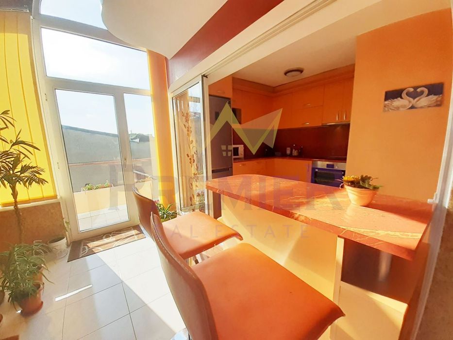 Дава се под наем Мезонет в Варна, Колхозен пазар - 150 кв.м за 765 € - Снимка #10