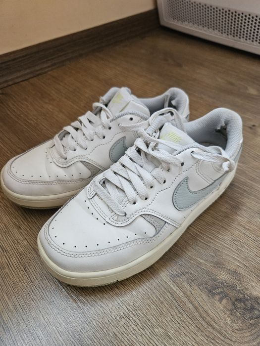 Маратонки  Nike air force 1'07