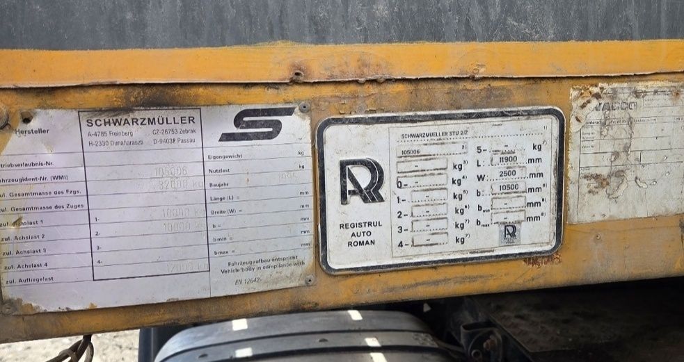 Vând ansamblu Cap tractor cu trailer