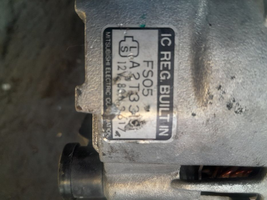 Мазда 626 кронс генератор