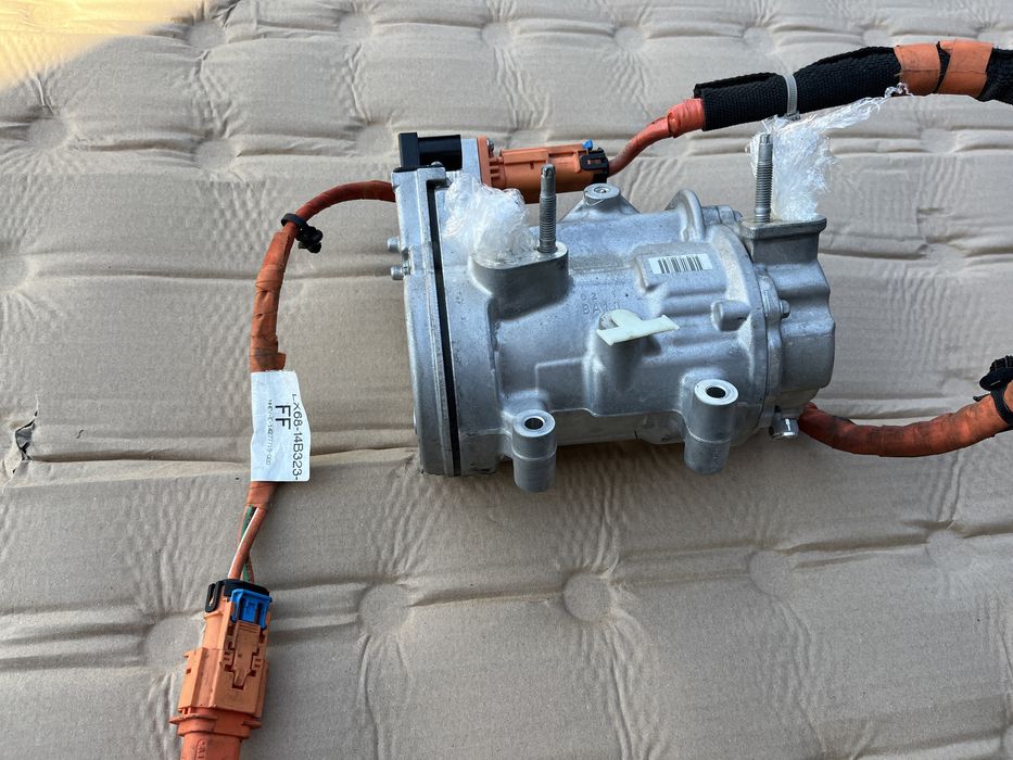 Compresor clima / AC Ford Kuga MK 3 2.5 hybrid