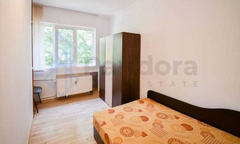 Дава се под наем Тристаен апартамент в София, Хиподрума - 100 кв.м за 550 € - Снимка #7