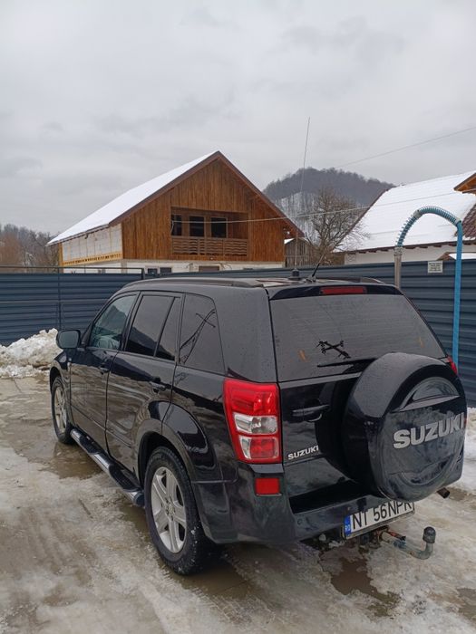 Vând Suzuki Grand Vitara