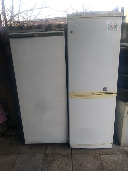 Двухкамерный холодильник и морозильник