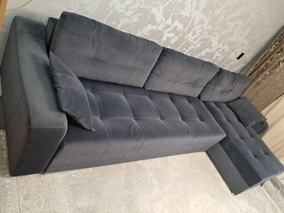 Продам большой диван