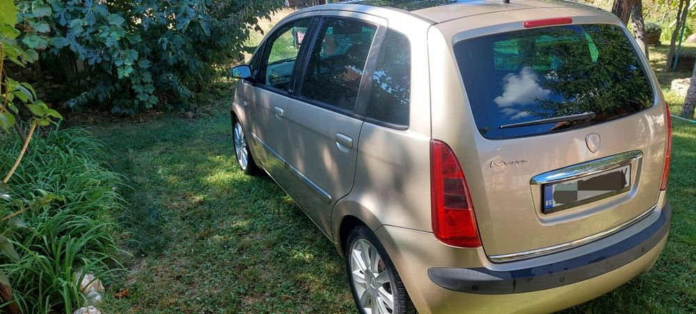 Ланчия  Муза  1.4