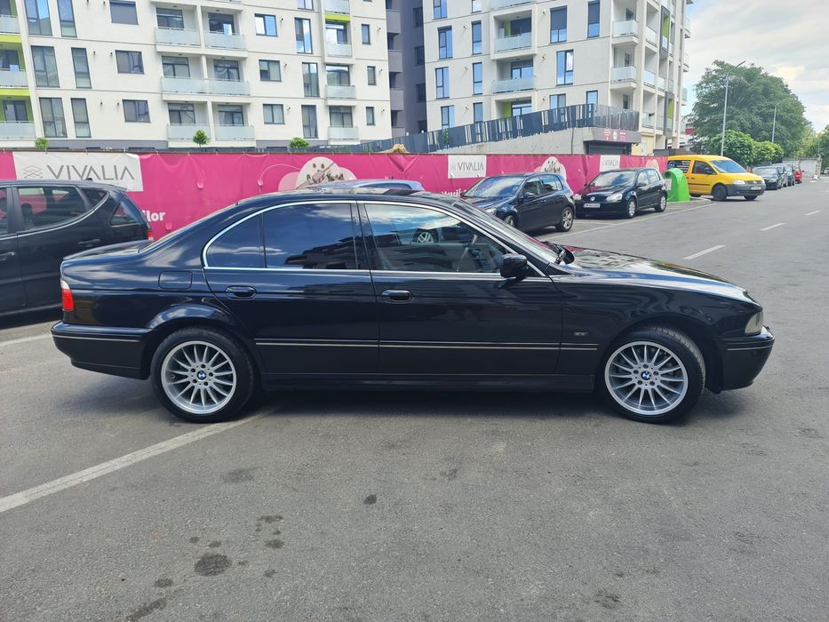Vand Bmw 520i e39 2.0i 2002 Individual seria 5