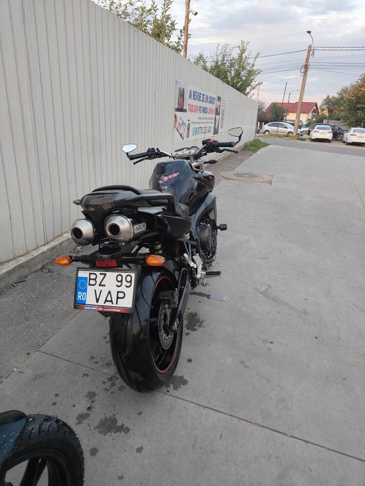 Motocicleta Yamaha fz6 (KTM  honda Suzuki , beneli )