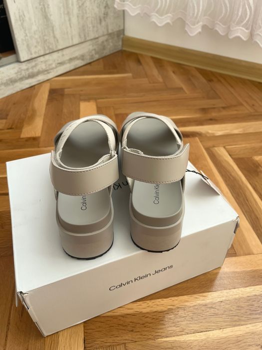 Сандали Calvin Klein