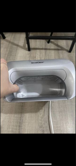 Lampa uv de unghii cu gel aproape noua!