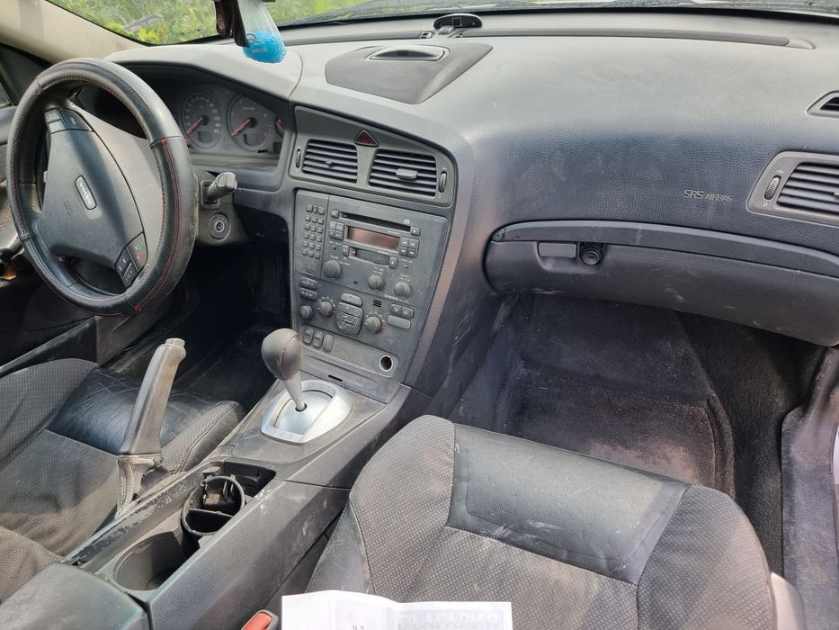 Volvo S60 D5 На части лети джанти 16 Навигация