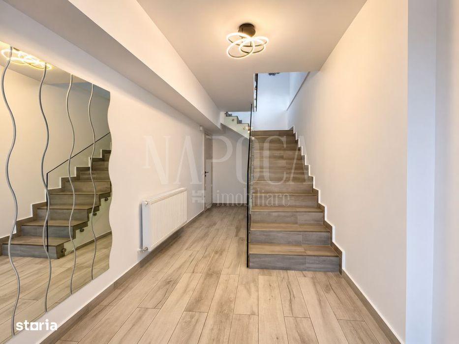 Casa 4 camere de vanzare in Floresti