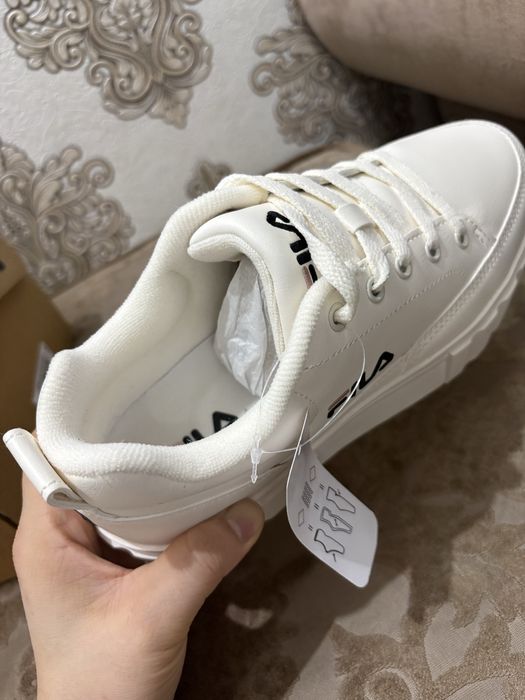 Кроссовки FILA (оригинал)