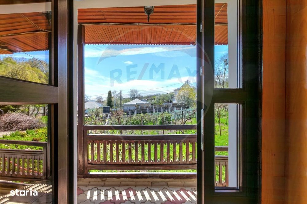 Vilă cu 4 camere de vânzare Săucești